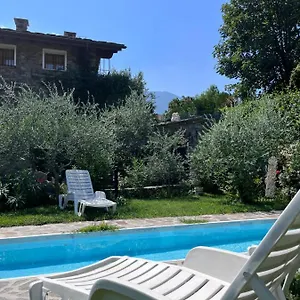 Apartment Casa Unica- Da Bruno, Colico
