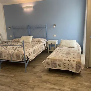 Pensión Corte Del, Colico